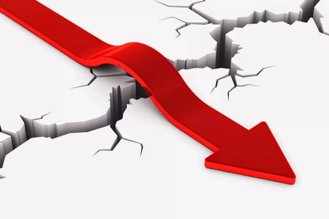 关于火币遭遇大幅下滑超334%，投资者恐慌性抛售的信息